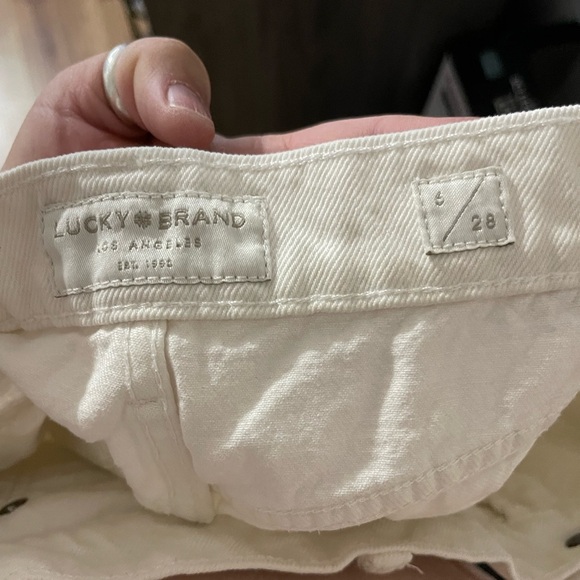 Lucky Brand White Jean Shorts - Picture 4 of 4